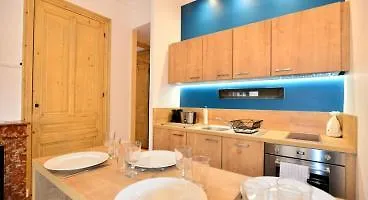 Appart Ambiance - Pasteur Lyon 0*,  Francja